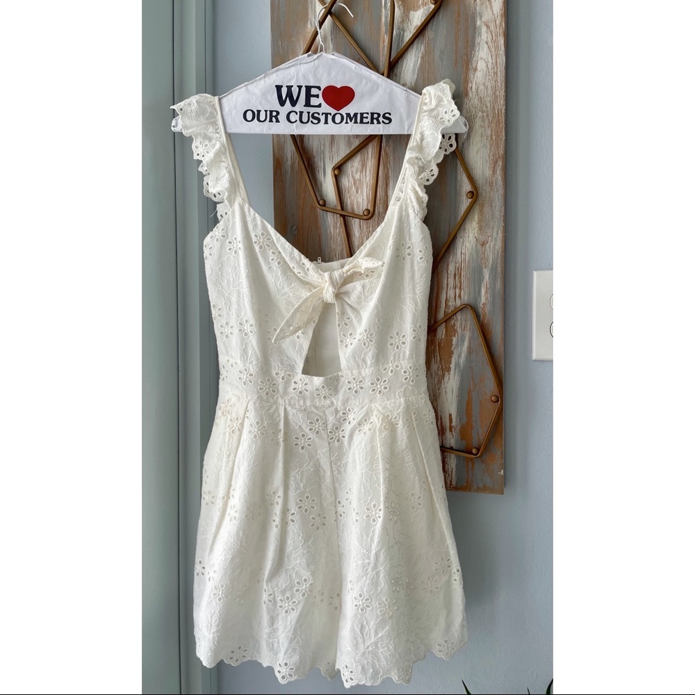 H&M Eyelet cutout romper. Size: 2